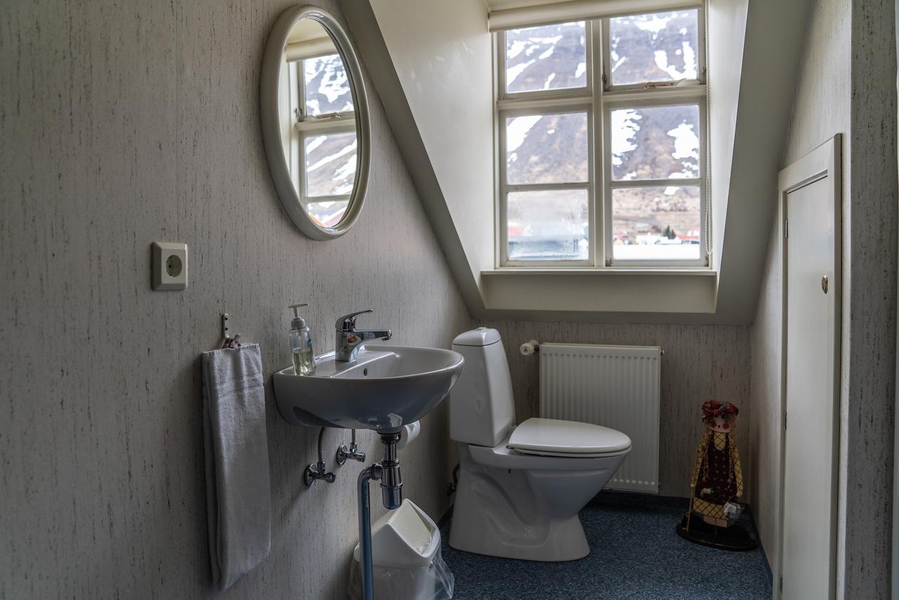 Guesthouse Gamla Ísafjörður Exteriér fotografie